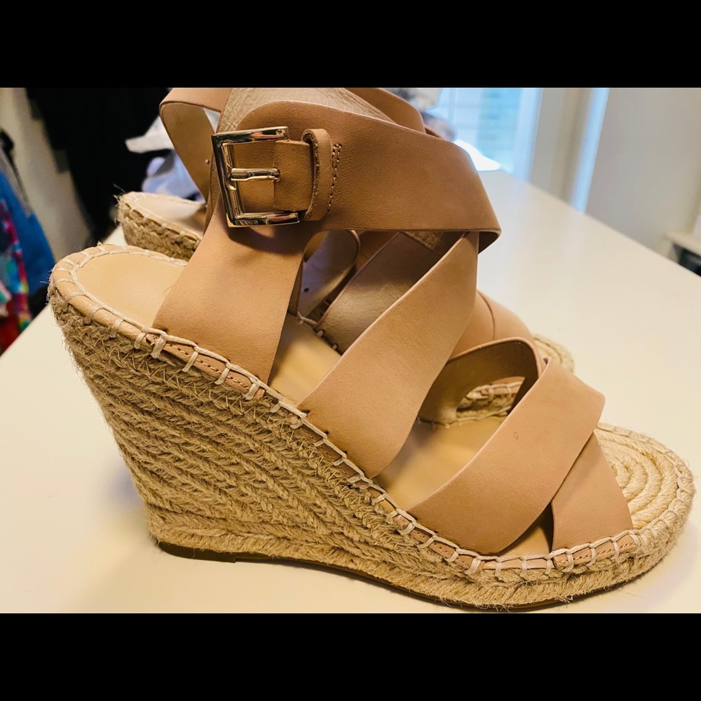 Joie Wedge 38.5